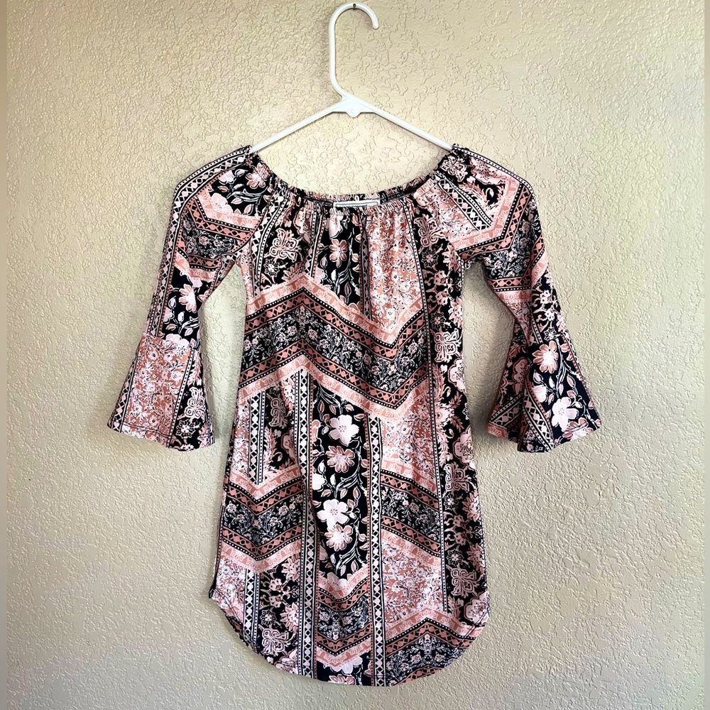 Boho style girls dress with flare arms